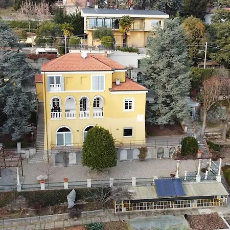 Apartment La Magnolia Elegant Villa Pino Torinese